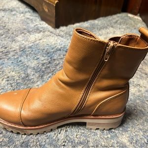 Zby brown boots